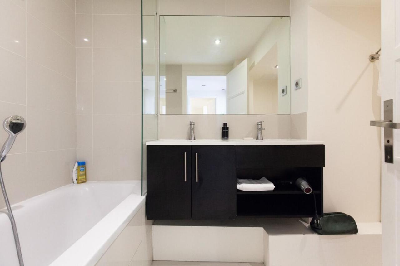 Appartamento Modern & Cozy 150M From The Croisette Cannes Esterno foto